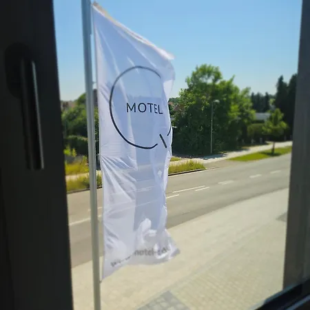 מלון Q ישטטן