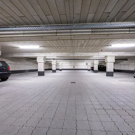 Q 호텔 예스테텐